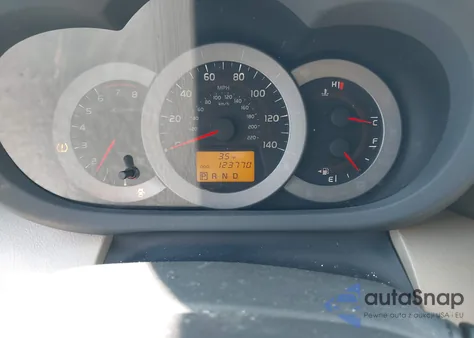 2010 Toyota Rav4 z USA, uszkodzony, nr VIN 2T3BF4DV7AW068278